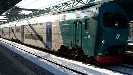 Ghiaccio sulla linea elettrica: ritardi e cancellazioni su diverse tratte ferroviarie
