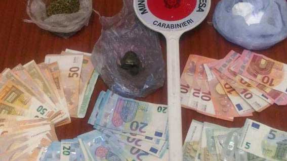 Spaccio nei boschi di Carpignano Sesia: un arresto