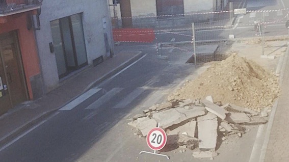 Bellinzago, guasto alla rete idrica: viabilità temporaneamente modificata