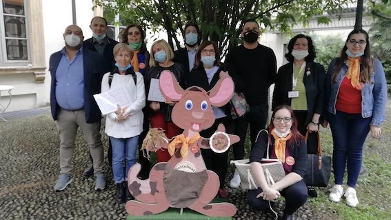 Classe della scuola dell'infanzia di San Pietro Mosezzo vincitrice di un concorso nazionale del Fai