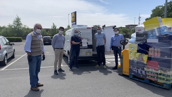 Donazione per le borse della spesa di Comune e Caritas dalla Lidl
