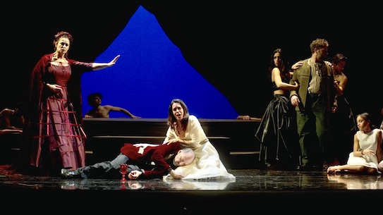"Donna di Veleni" nel nuovo appuntamento in streaming del Teatro Coccia