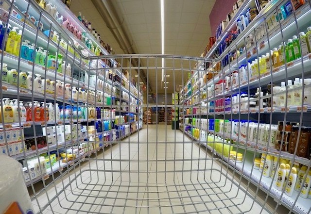 Accesso prioritario ai supermercati a personale sanitario, Protezione civile, soccorritori e volontari con tesserino