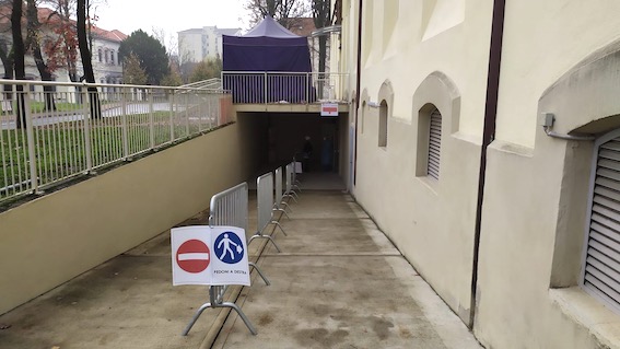 Novara, attivo l'hotspot per tamponi rapidi alla sede Asl di viale Roma