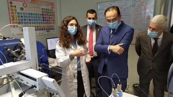  Novara, al Centro Ipazia un laboratorio in grado di processare 1000 tamponi al giorno