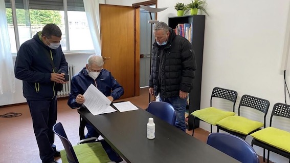 Novara, siglata la collaborazione fra Agorà Donatello ed i cittadini per la cura del verde