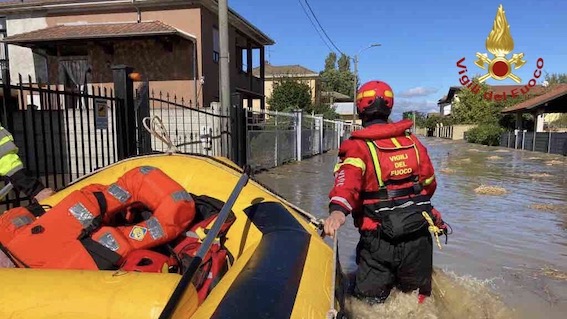 Vigili del fuoco: 150 interventi per il maltempo nel Novarese. Foto