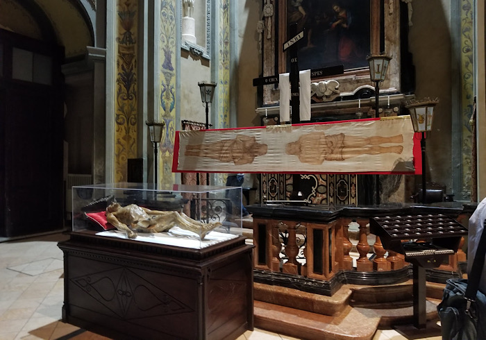 Oleggio espone i simulacri in occasione del Venerdì santo