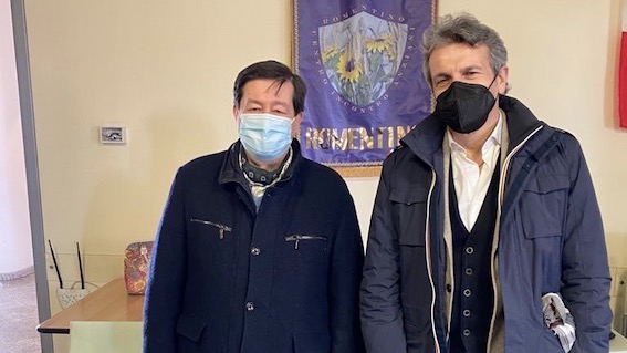    Novara, visita del presidente dell'Ordine dei Medici in alcuni centri vaccinali in cui operano medici di famiglia