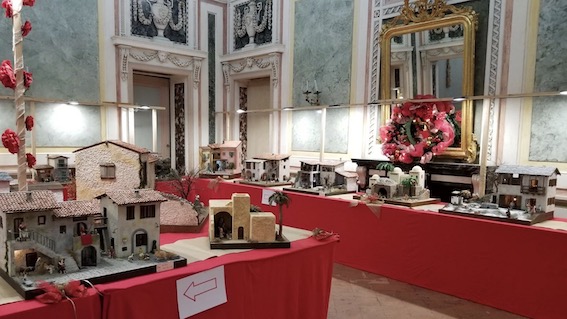 Oleggio, mostra presepistica a Palazzo Bellini