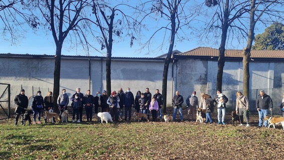 Trecate, inaugurata una nuova area cani