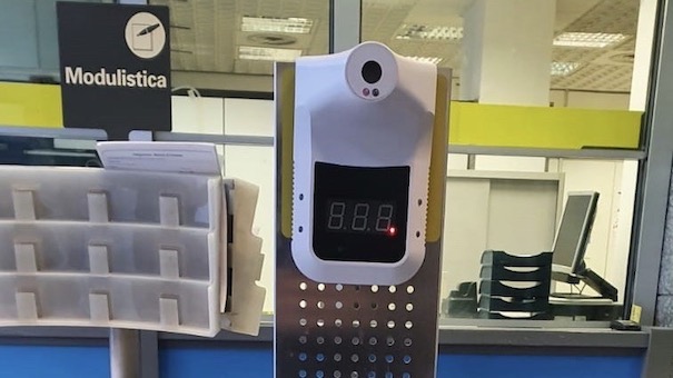 Poste Italiane: screening volontario per i dipendenti e termoscanner negli uffici postali