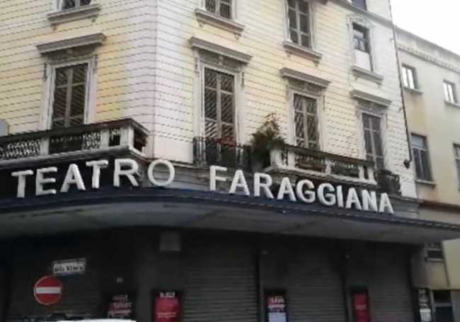 Torna al Faraggiana Il boom del teatro del Castelli di Novara