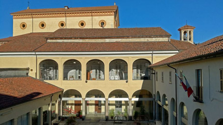  Esposizione artistica "Finalmente... Arte" al Museo civico di Oleggio