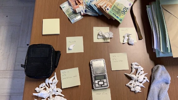 Novara, un arresto per spaccio e detenzione di stupefacenti