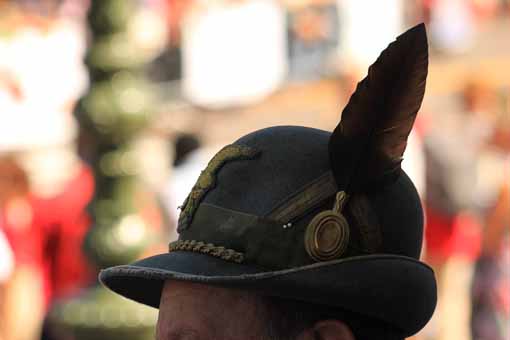 "Chiacchierando con...": gruppo Alpini di Novara A. N. A. “Angelo Lorenzoni”
