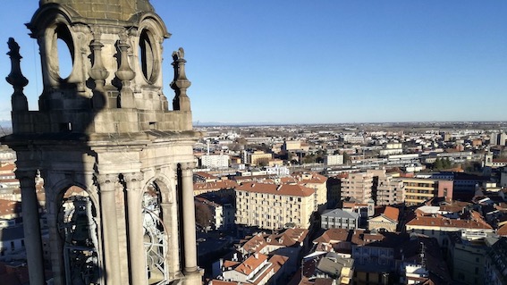 Novara, Tari più bassa del Piemonte e fra le più contenute a livello nazionale