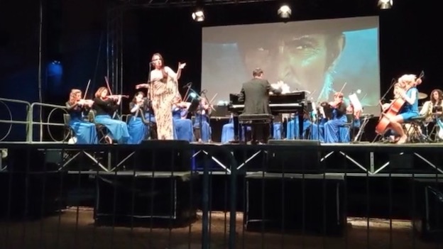 Novara, sold out e grande successo per l'omaggio a Ennio Morricone