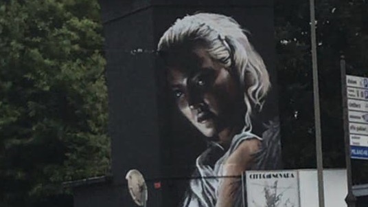 Novara, murale per celebrare l'anno dantesco