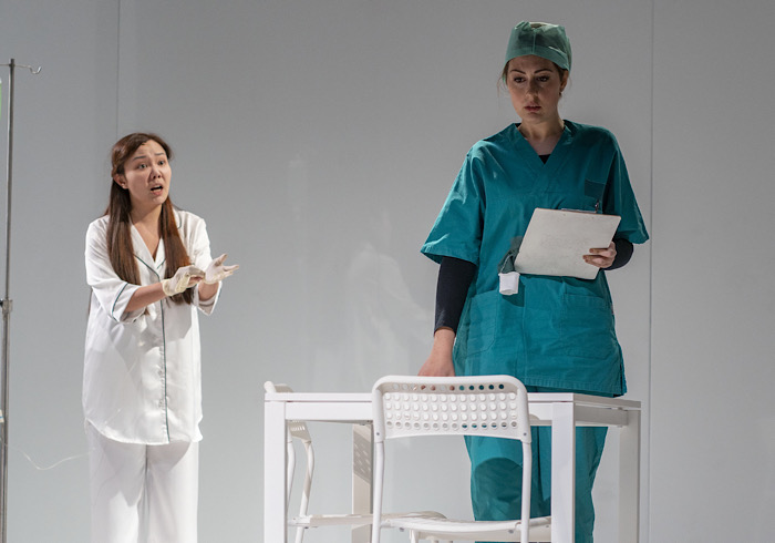 Dormire, guarire forse. “Micro opera” del Coccia dedicata agli Infermieri dell’AOU di Novara