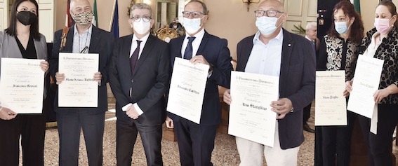 Onorificenza al merito della Repubblica per sei operatori dell'Aou di Novara