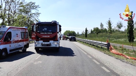  Incidente mortale a Trecate, intervenuti anche i vigili del fuoco