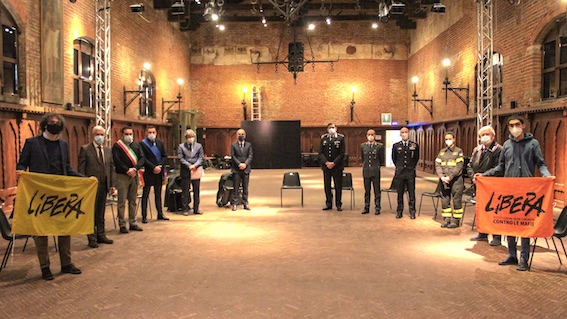 Novara, all'Arengo commemorate le vittime innocenti delle mafie