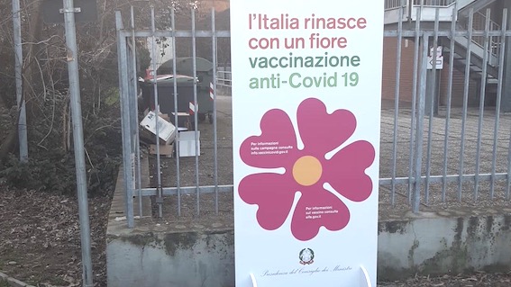 Novara, prorogata  l'ordinanza per la messa disposizione del PalaVerdi per le vaccinazioni
