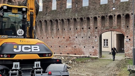Galliate, iniziati lavori per l'abbattimento delle barriere architettoniche