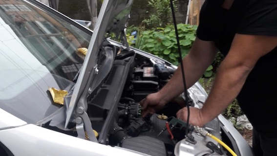  Novara, individuata e chiusa dalla polizia locale un'officina meccanica abusiva