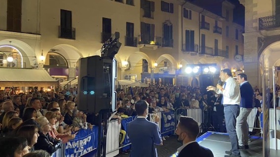  Green pass, Salvini a Novara: "Non complichiamo la vita alle famiglie"