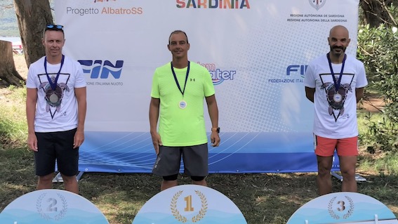 Nuoto in acque libere: ancora una vittoria per il novarese Simone di Sabato