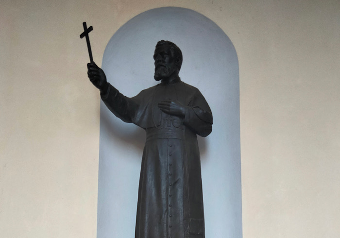 Apertura straordinaria del Museo d’Arte Religiosa di Oleggio. Esposto anche il gesso della statua di Mons. Verjus