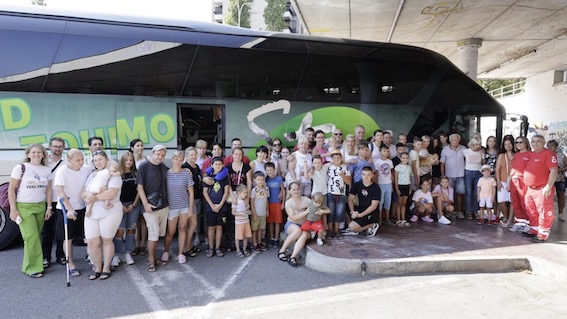 Novara, partito bus di profughi al rientro in Ucraina