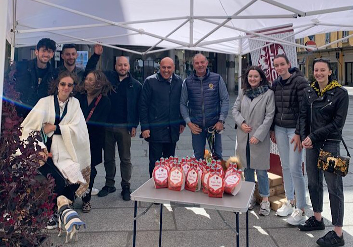 Raccolta fondi di Leo Club a Borgomanero per sicurezza e salute