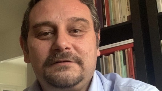 Novara, il sindaco comunica sui social la positività al covid