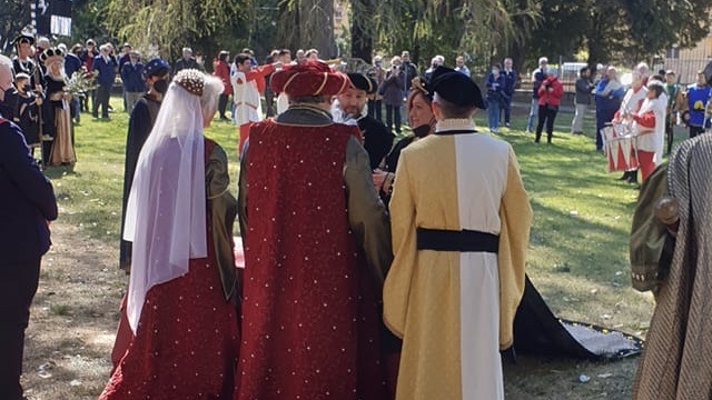 Oleggio, definite le corsie di partenza per la Corsa della Torta di Pasqua