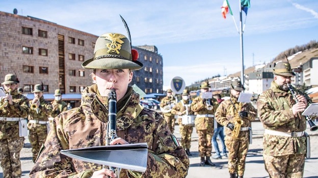 Fanfara della Brigata Alpina Taurinense: concerto il  17 dicembre a Trecate