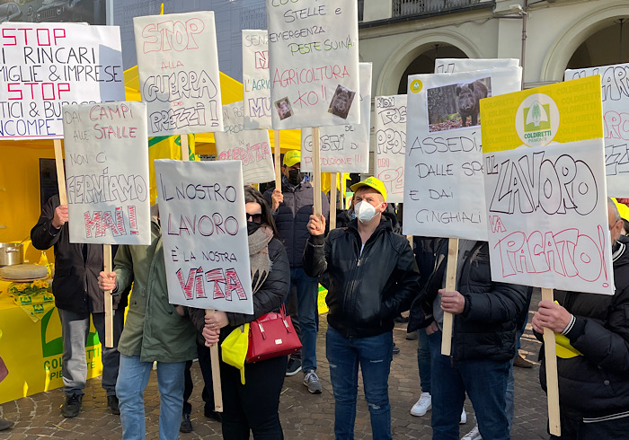 Caro-bollette: 1 agricoltore su 3 costretto al taglio dei raccolti. La protesta di Coldiretti