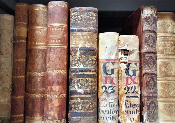 "Biblioteca dei Parroci di Oleggio": presentazione per il catalogo delle edizioni antiche