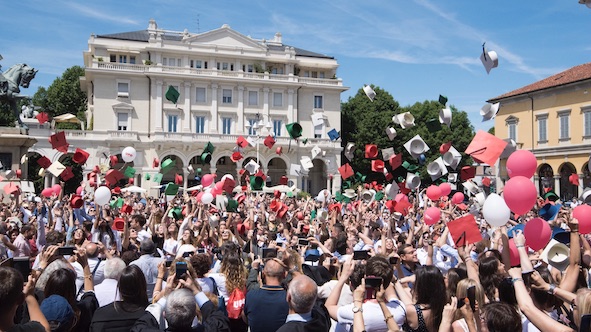 Novara, Graduation Day dell'Upo, sabato edizione da record:  2.600 laureati