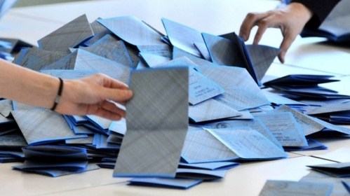 Referendum e amministrative: seggi chiusi, in corso lo spoglio delle schede dei referendum