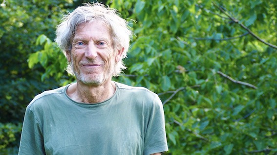 Cameri, si presenta il libro "Una breve estate" 