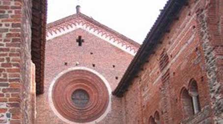 San Nazzaro Sesia, con il Fai visite all'abbazia dei Santi Nazario e Celso