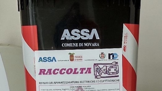 Novara, nuovi punti di raccolta per piccoli apparecchi elettronici ed elettrici