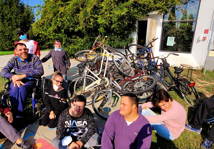 “Ri-CiclOfficina”: a Galliate un’officina sociale per biciclette 