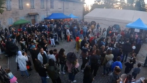 Trecate, successo per "Una passeggiata da paura”