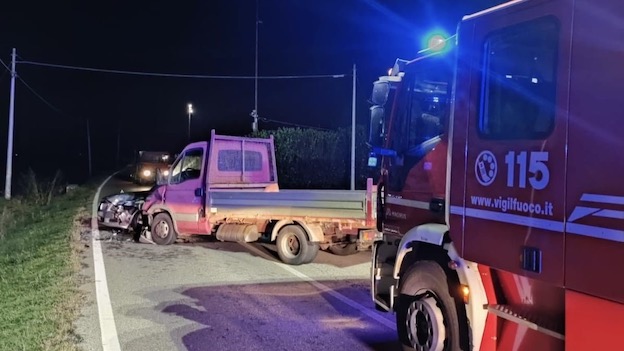 Granozzo, incidente stradale: due mezzi coinvolti