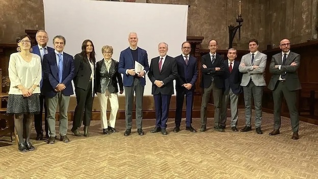 Anche il ministro Zangrillo all'incontro sui tumori di testa e collo al Broletto