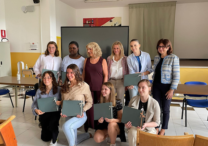 Consegnate le borse di studio SARPOM ai migliori diplomati delle scuole di Trecate e Cerano 